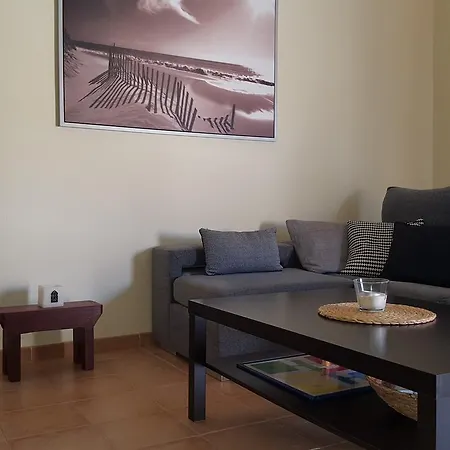Holiday home Casa Con Jardin. La Oliva